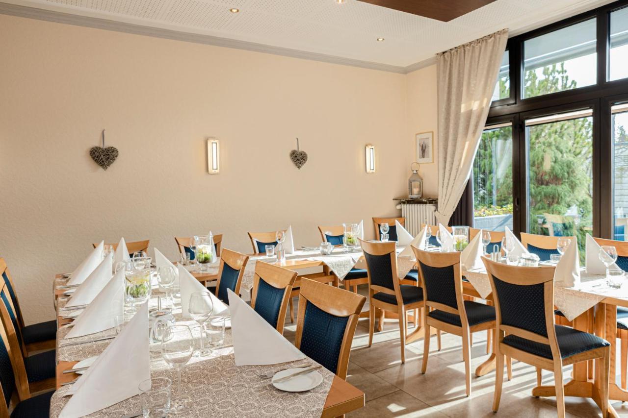 Hotel-Restaurant Fueck Leverkusen Exterior foto